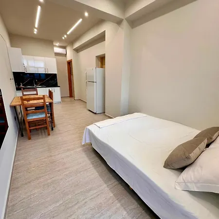 Apartment Malo Himare